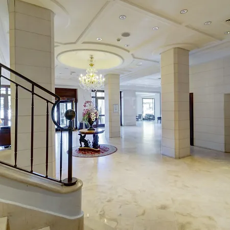 Mercure Excelsior Hotel Katánie