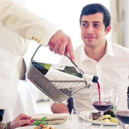 Mercure Excelsior Hotel