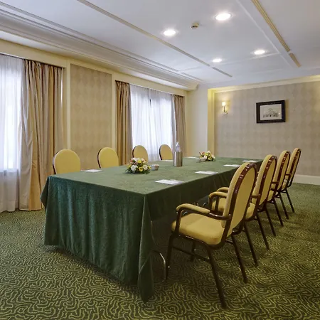 Mercure Excelsior Hotel