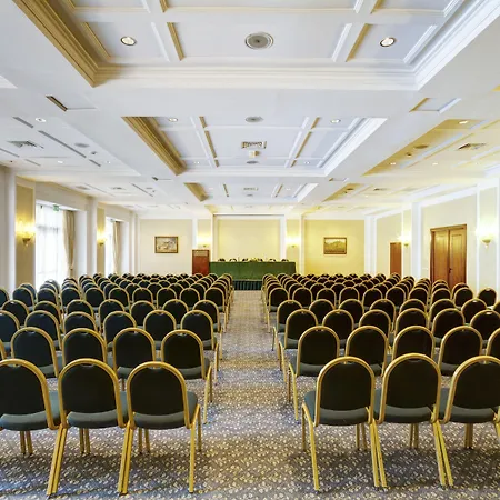 Mercure Excelsior ホテル